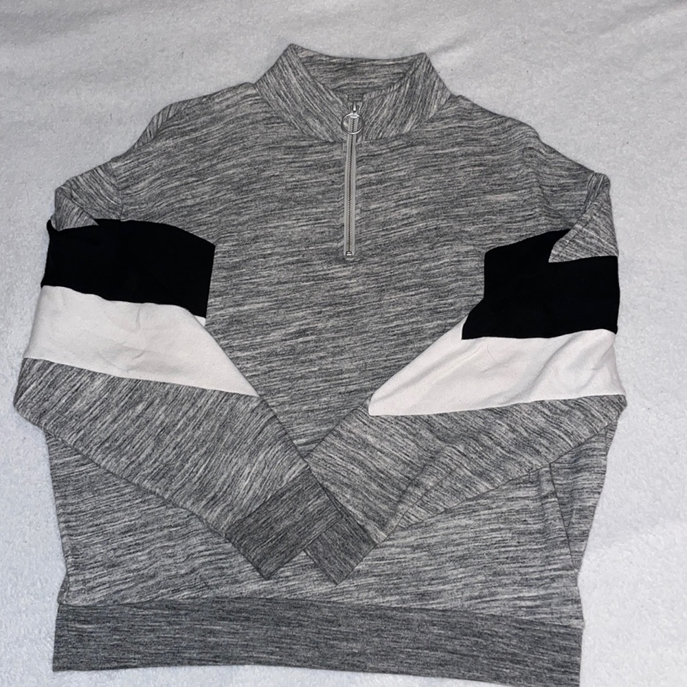 PINK Victoria’s Secret 3 Quarter Zip sweater